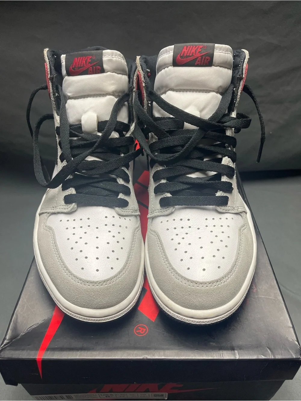 Men’s Jordan 1 Retro High OG Smoke Gray - Size 8.5M